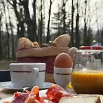 Haitz Teya - La Chenaie Bed & Breakfast 4*
