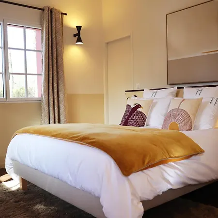 Haitz Teya - La Chenaie Bed & Breakfast