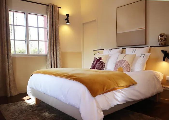 Haitz Teya - La Chenaie Bed & Breakfast